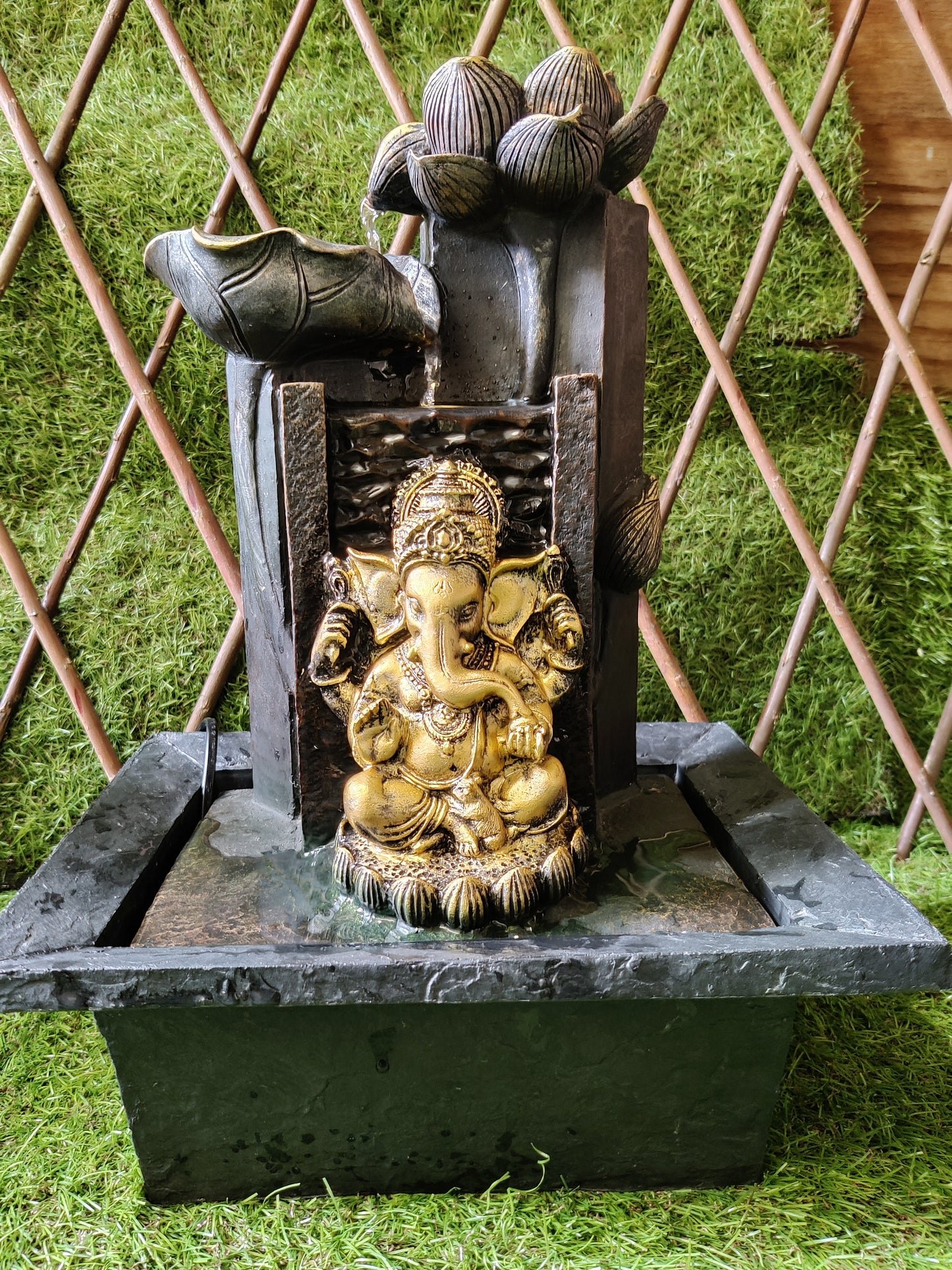 Area44 Exclusive Lord Ganesh Indoor Water Fountain (17 inch tall)