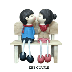 UNIQUE ANNIVERSARY LOVE KISS COUPLE SHOWPIECE for couple as home showpiece